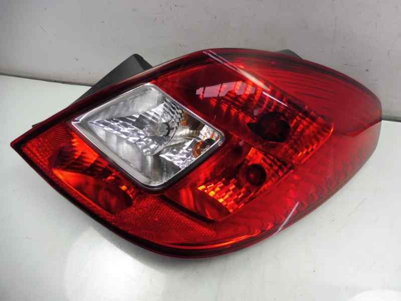 Recambio de piloto trasero derecho para opel corsa d selective referencia OEM IAM 13269051 89318821 