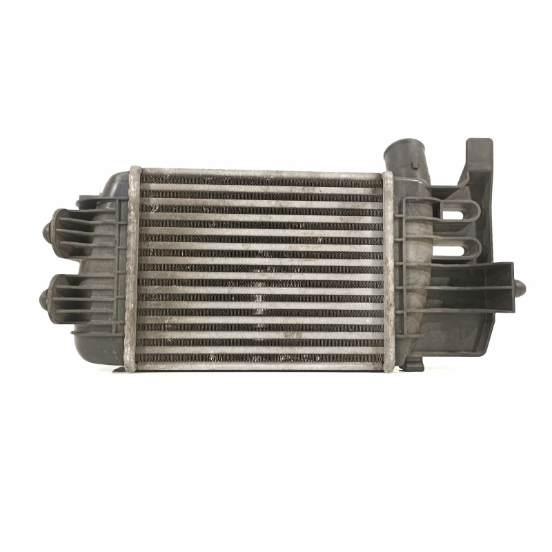 Recambio de intercooler para toyota yaris (ksp9/scp9/nlp9) básico referencia OEM IAM 1270000620  