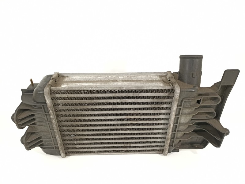 Recambio de intercooler para toyota yaris (ksp9/scp9/nlp9) básico referencia OEM IAM 1270000620  