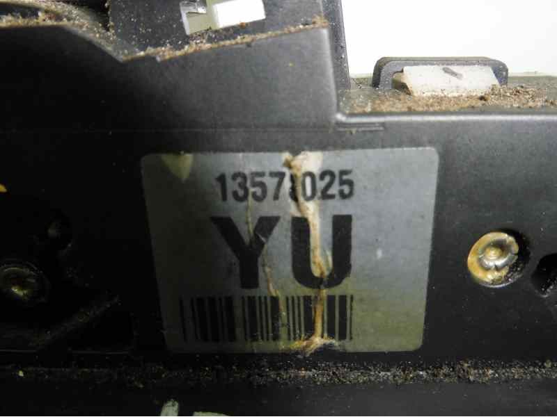 Recambio de cerradura puerta trasera derecha para opel astra j lim. enjoy referencia OEM IAM 13578025  