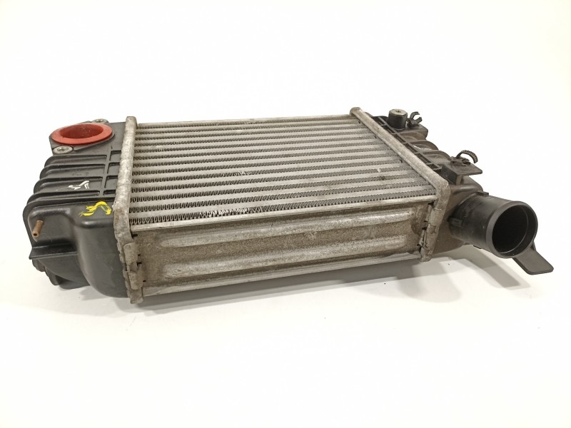Recambio de intercooler para toyota yaris (ksp9/scp9/nlp9) básico referencia OEM IAM 1270000620  