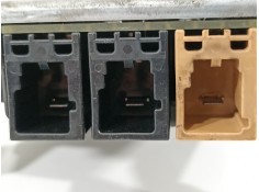 Recambio de caja reles / fusibles para audi a3 (8p) 2.0 tdi ambiente referencia OEM IAM 8P3035225   2