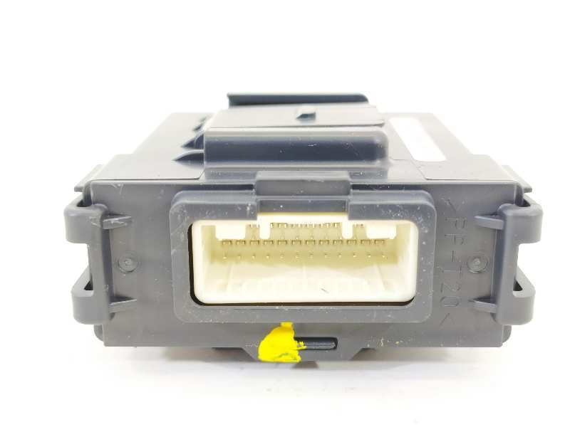 Recambio de modulo electronico para nissan x-trail (t32) connect referencia OEM IAM 476A06FN0B  