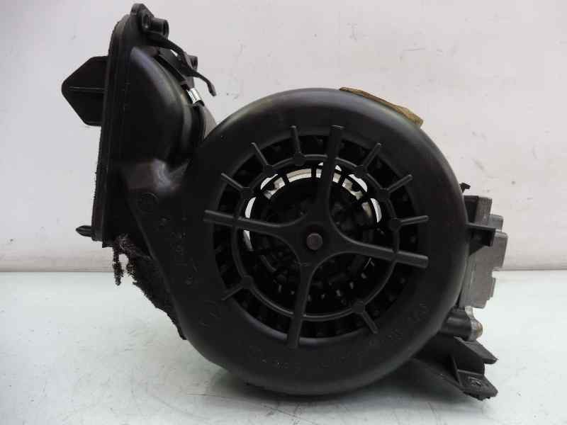 Recambio de ventilador calefaccion para mercedes-benz clase c (w203) berlina 270 cdi (203.016) referencia OEM IAM 2038300308 220