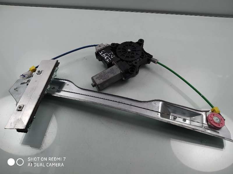 Recambio de elevalunas delantero izquierdo para opel corsa e selective referencia OEM IAM 13447038 541613212 