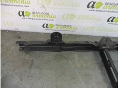 Recambio de travesaño superior para kia carnival 2.9 crdi vgt active referencia OEM IAM    2