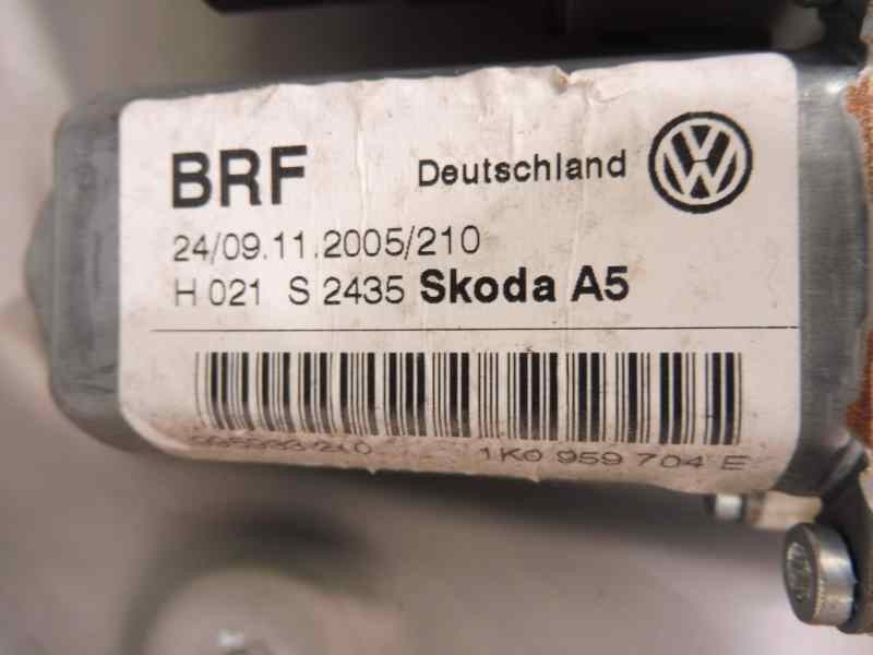 Recambio de elevalunas trasero derecho para skoda octavia berlina (1z3) trend referencia OEM IAM 1Z0839656B 1K0959704E 