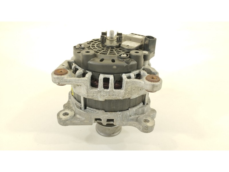 Recambio de alternador para seat arona fr referencia OEM IAM 04E903015A F000BL07DL 