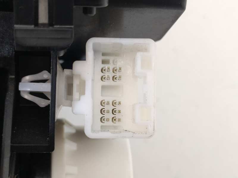 Recambio de palanca cambio para toyota auris hybrid business referencia OEM IAM 75C583  