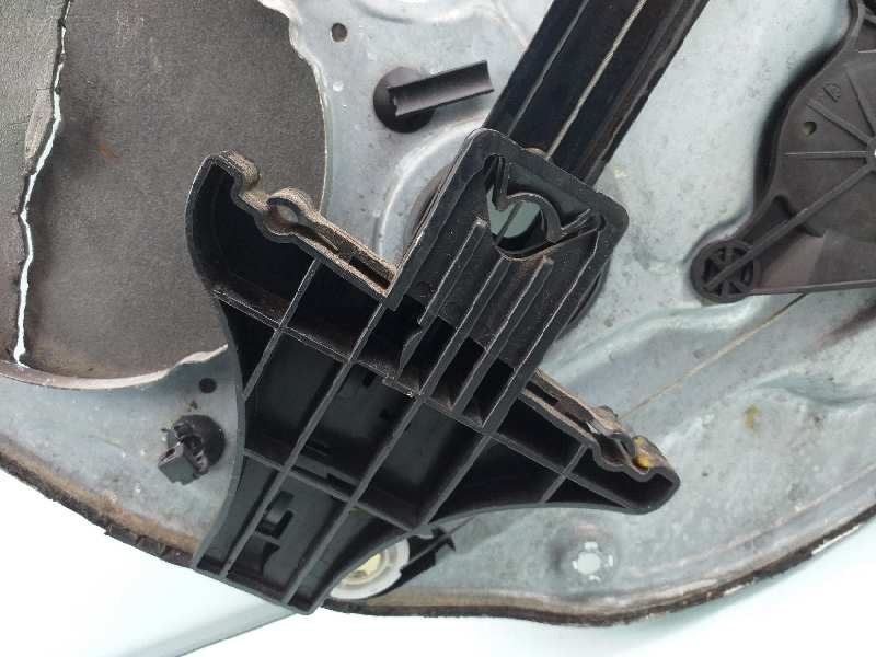 Recambio de elevalunas trasero izquierdo para volkswagen golf iv berlina (1j1) conceptline referencia OEM IAM 1J4959811C 1J48397