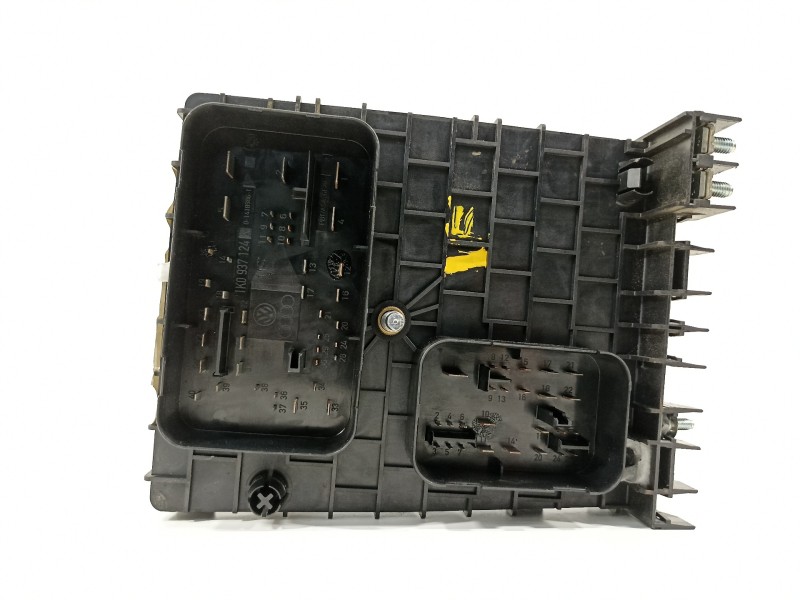 Recambio de caja reles / fusibles para seat altea (5p1) stylance / style referencia OEM IAM 1K0937124K  