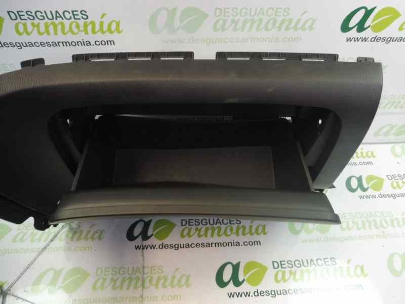 Recambio de guantera para chevrolet orlando lt referencia OEM IAM   