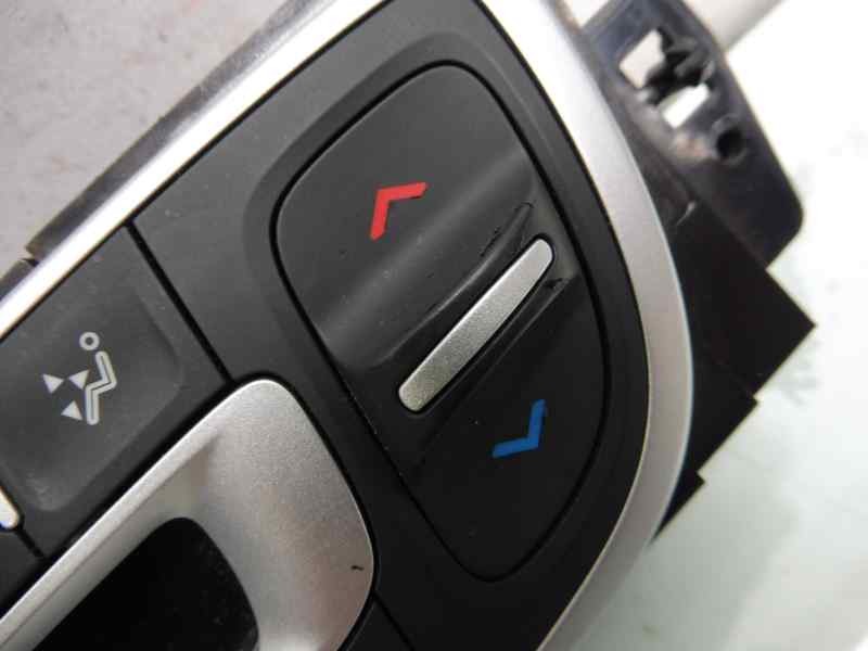 Recambio de mando climatizador para renault megane iii berlina 5 p business referencia OEM IAM 275103596R  