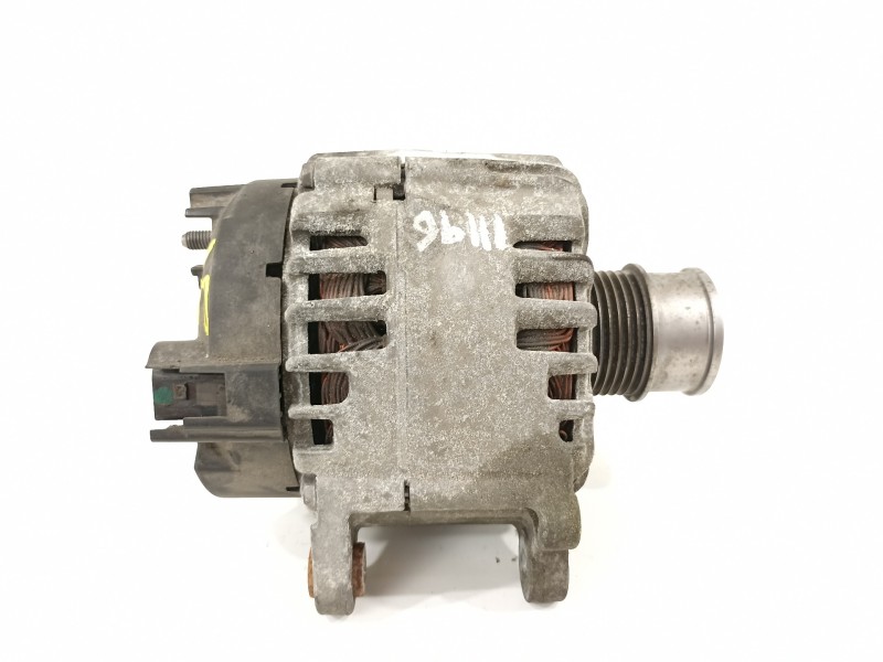 Recambio de alternador para audi a1 sportback (8xf) attraction referencia OEM IAM 04C903023M  