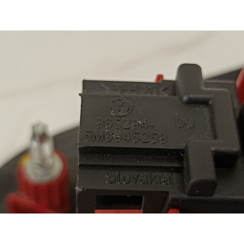 Recambio de piloto trasero izquierdo en porton para volkswagen eos (1f7) 2.0 tdi referencia OEM IAM 1Q0945093  