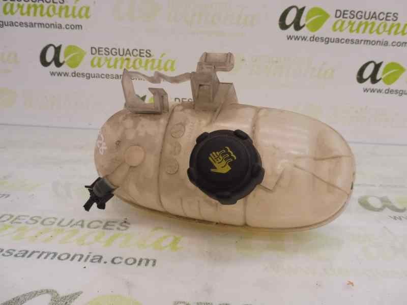 Recambio de deposito expansion para renault trafic combi l1h1 2,8t (5/6 plazas) mixto n1 referencia OEM IAM 217101893R  
