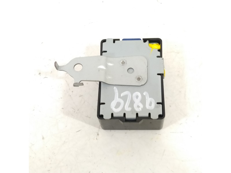 Recambio de modulo electronico para lexus rx 450h referencia OEM IAM 8974048080  