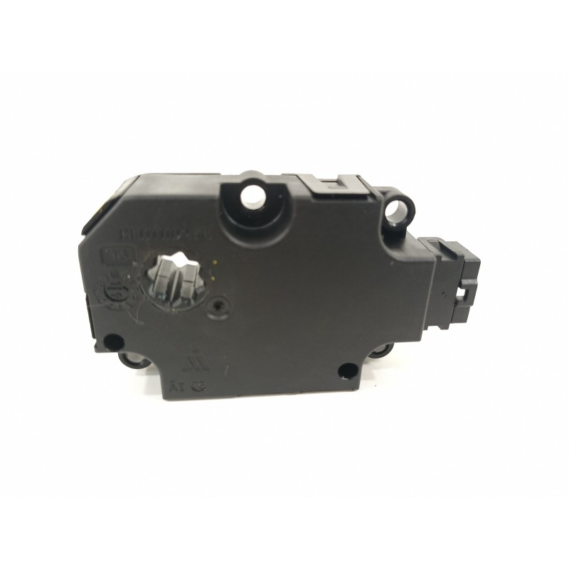 Recambio de motor apertura trampillas climatizador para mercedes-benz clase b (w247) 247 referencia OEM IAM A0999063502  