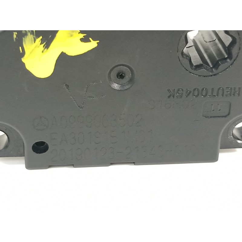 Recambio de motor apertura trampillas climatizador para mercedes-benz clase b (w247) 247 referencia OEM IAM A0999063502  