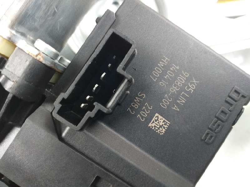 Recambio de elevalunas delantero derecho para renault megane iii berlina 5 p business referencia OEM IAM 807301396R 912462200 80