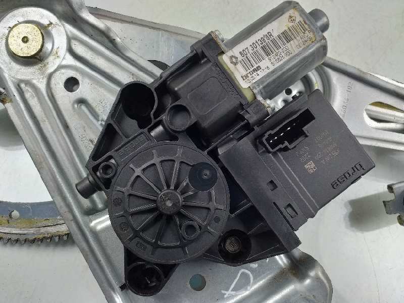 Recambio de elevalunas delantero derecho para renault megane iii berlina 5 p business referencia OEM IAM 807301396R 912462200 80