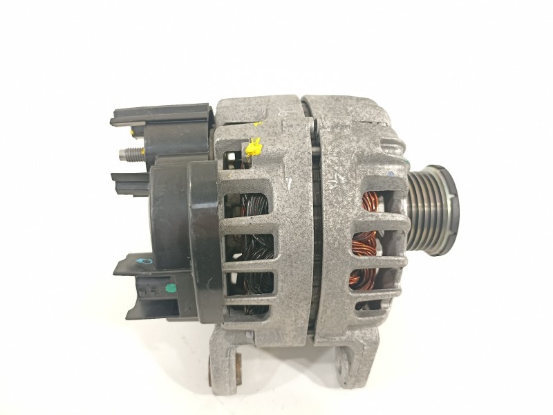 Recambio de alternador para renault clio v rja/be2/mt5ta08a5000 referencia OEM IAM 231008040R  
