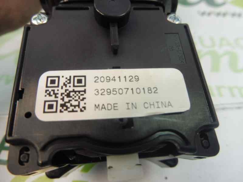 Recambio de mando intermitentes para chevrolet orlando lt referencia OEM IAM 20941129 32950710182  Recambio de mando intermitentes para chevrolet orlando lt referencia OEM IAM 20941129 32950710182