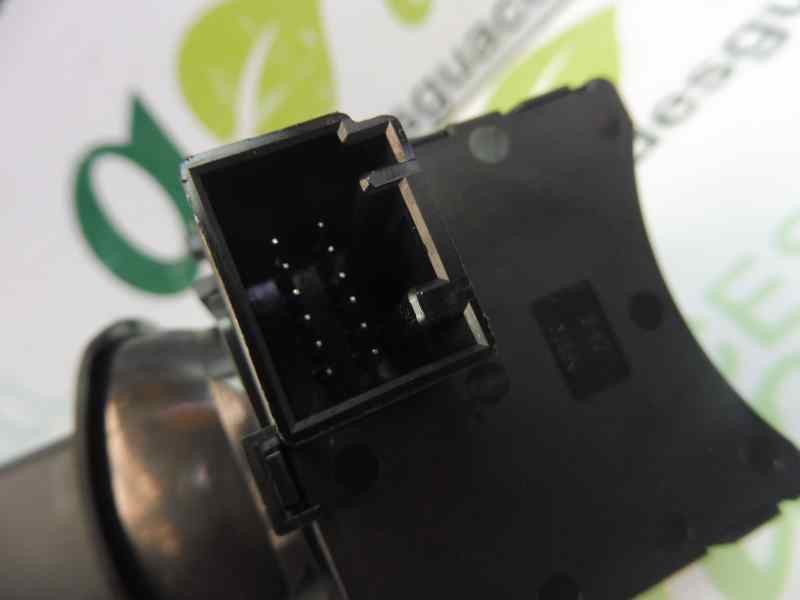 Recambio de mando intermitentes para chevrolet orlando lt referencia OEM IAM 20941129 32950710182  Recambio de mando intermitentes para chevrolet orlando lt referencia OEM IAM 20941129 32950710182
