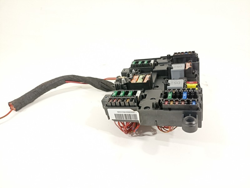 Recambio de caja reles / fusibles para mercedes-benz clase b (w247) 247 referencia OEM IAM A1779061302  