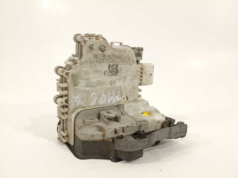 Recambio de cerradura puerta delantera derecha para audi a1 sportback (8xf) attraction referencia OEM IAM 8X1837016C  