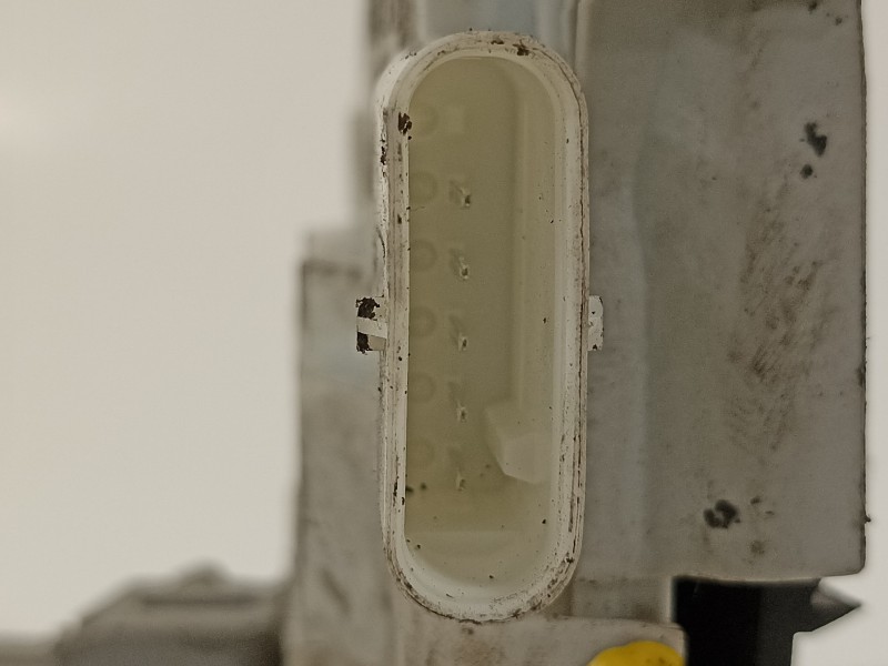 Recambio de cerradura puerta delantera derecha para audi a1 sportback (8xf) attraction referencia OEM IAM 8X1837016C  