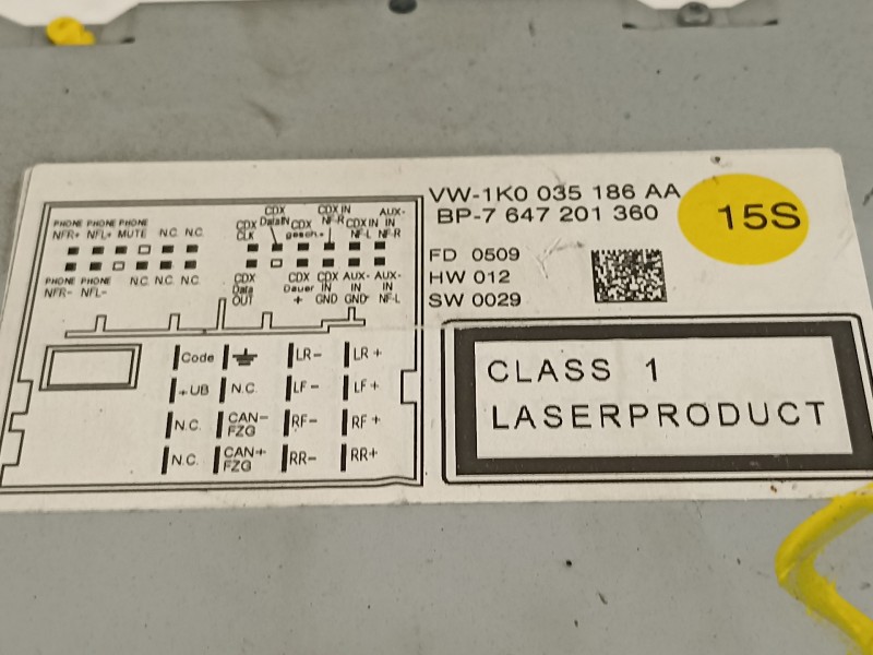 Recambio de sistema audio / radio cd para volkswagen golf vi (5k1) advance referencia OEM IAM 1K0035186AA  