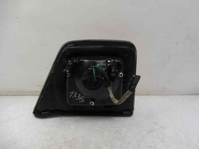 Recambio de piloto trasero derecho en porton para chevrolet orlando lt referencia OEM IAM 12VP21/5WLL   Recambio de piloto trasero derecho en porton para chevrolet orlando lt referencia OEM IAM 12VP21/5WLL