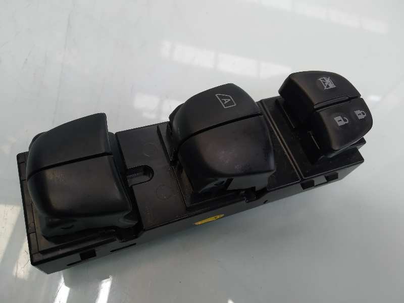 Recambio de mando elevalunas delantero izquierdo para nissan juke (f15) acenta referencia OEM IAM 254011KA5E  