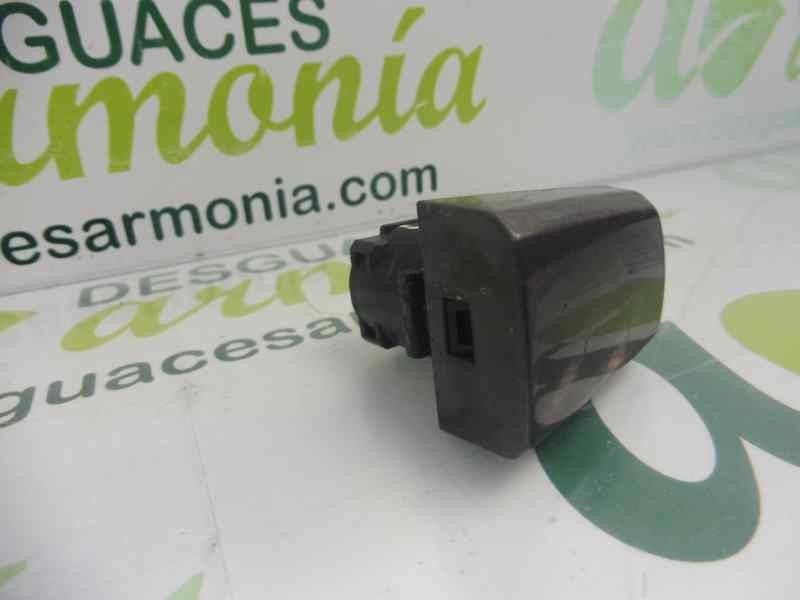 Recambio de maneta exterior trasera derecha para chevrolet orlando lt referencia OEM IAM   
