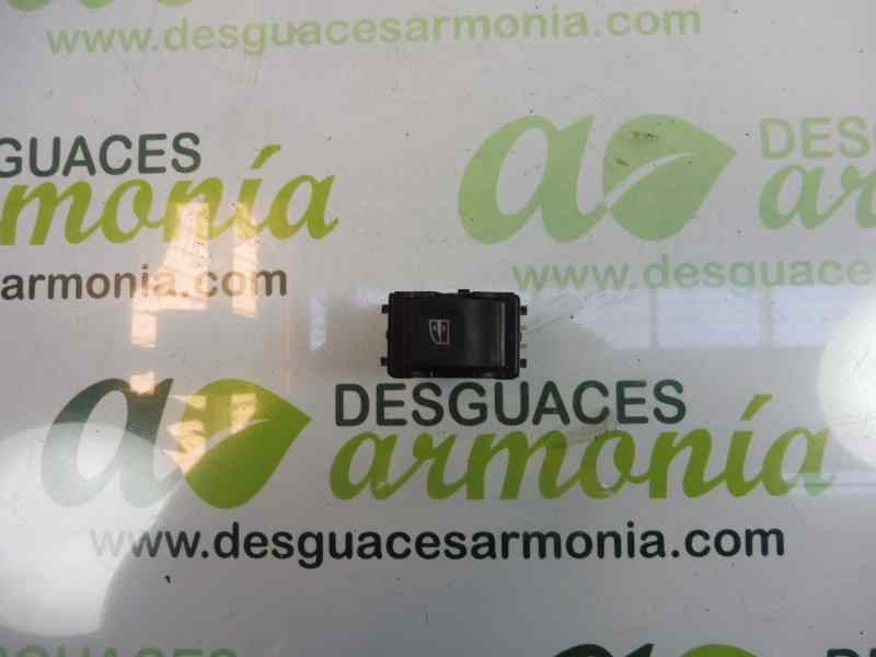 Recambio de mando elevalunas delantero derecho para renault clio iv dynamique referencia OEM IAM 254218614R  