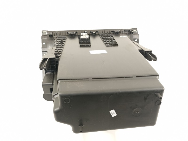 Recambio de guantera para renault clio v rja/be2/mt5ta08a5000 referencia OEM IAM 681082518R  