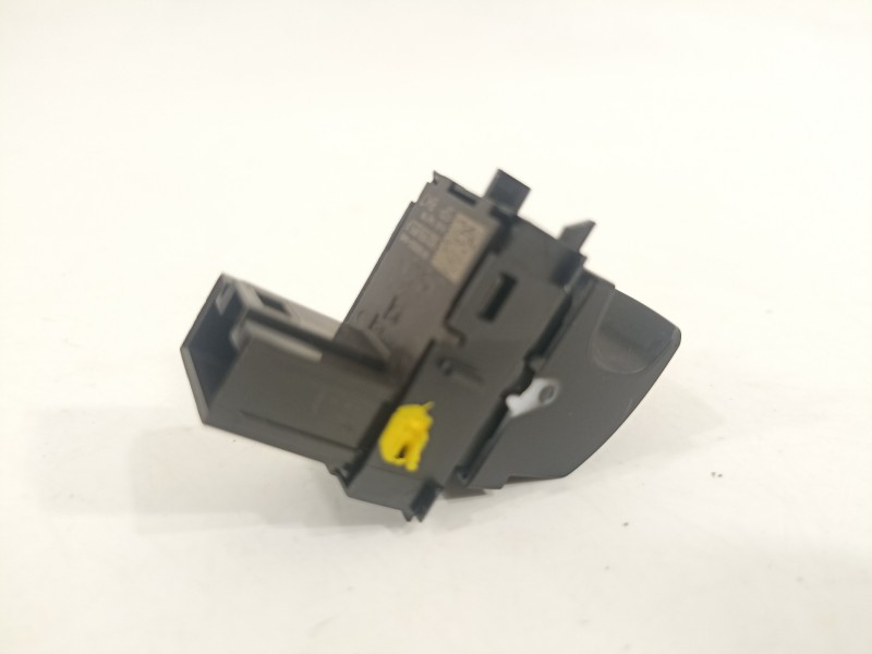 Recambio de mando elevalunas trasero izquierdo para seat arona fr referencia OEM IAM 5G0959855P  