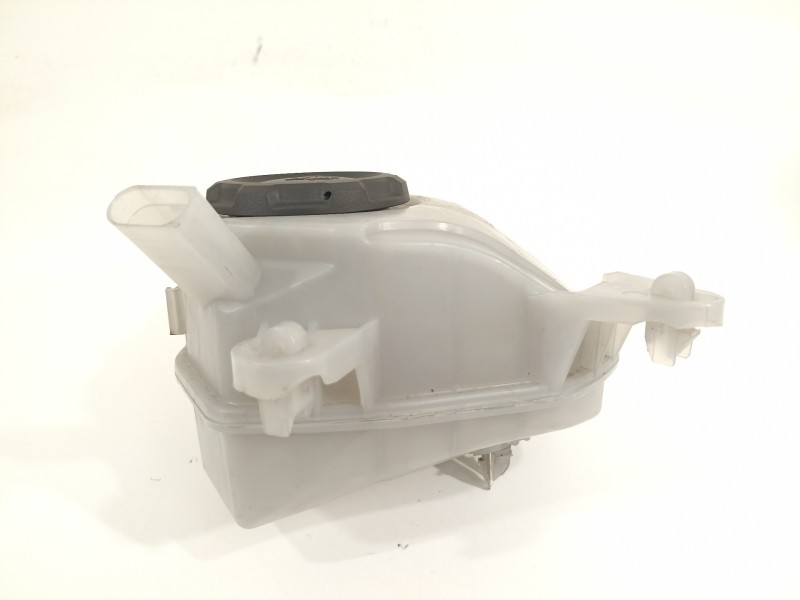 Recambio de deposito expansion para seat arona fr referencia OEM IAM 2Q0121407B 2Q0121321A 