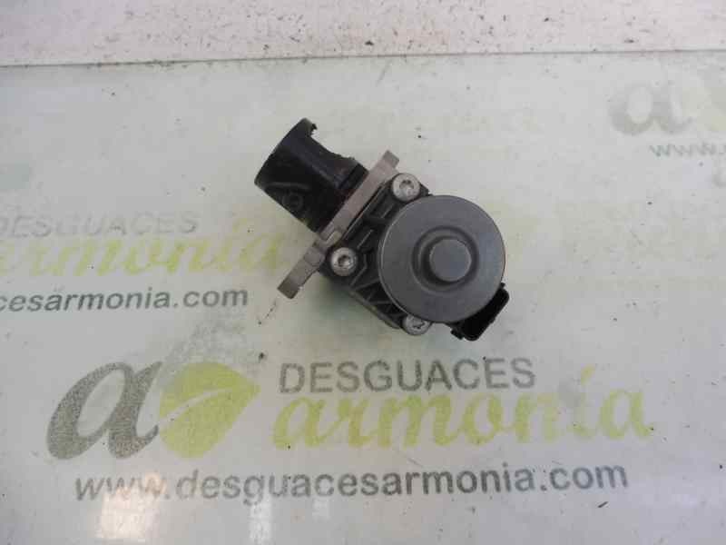 Recambio de valvula egr para renault clio iv dynamique referencia OEM IAM 147105308R 8200129863 