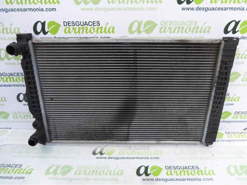 Recambio de radiador agua para volkswagen passat berlina (3b3) trendline referencia OEM IAM 8D0121251  
