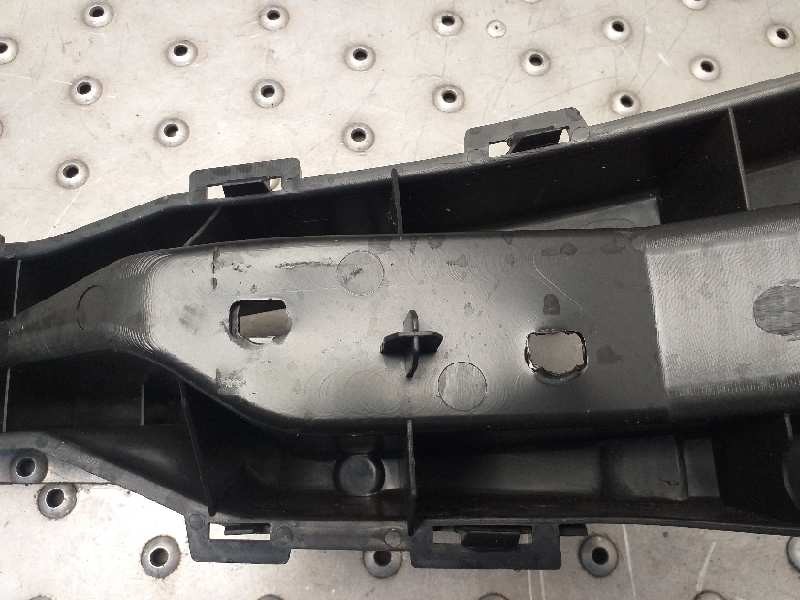 Recambio de refuerzo paragolpes delantero para citroën berlingo 2.0 hdi sx plus familiar referencia OEM IAM   