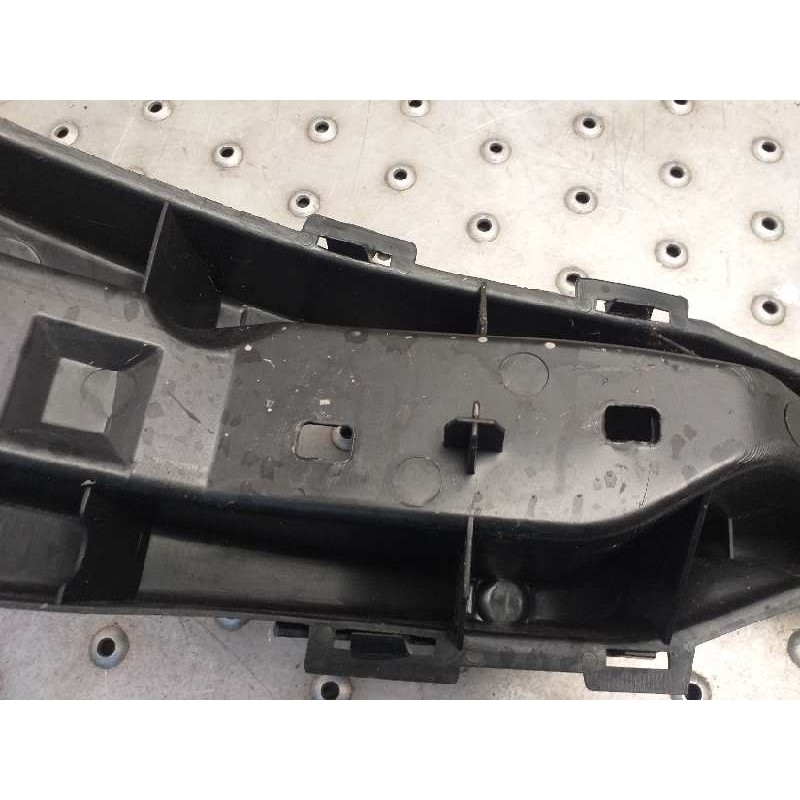 Recambio de refuerzo paragolpes delantero para citroën berlingo 2.0 hdi sx plus familiar referencia OEM IAM   