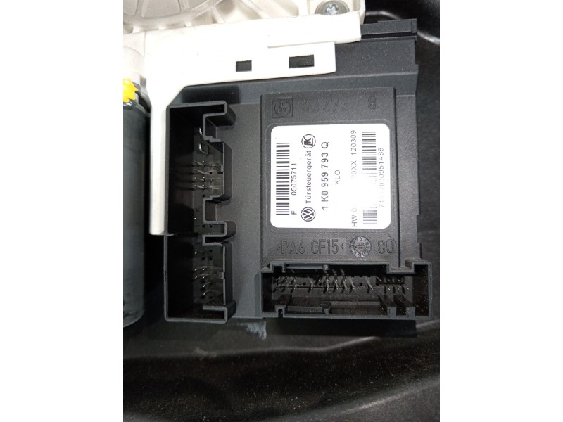 Recambio de elevalunas delantero izquierdo para volkswagen golf vi (5k1) advance referencia OEM IAM 5K0837755 1K0959793Q 