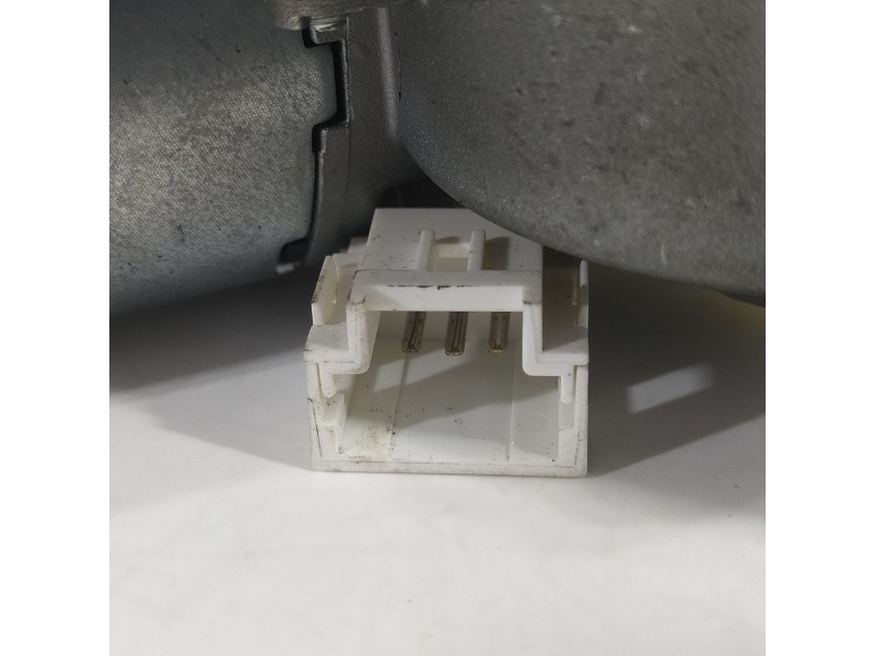 Recambio de motor limpia trasero para renault grand modus dynamique referencia OEM IAM 8200311486  