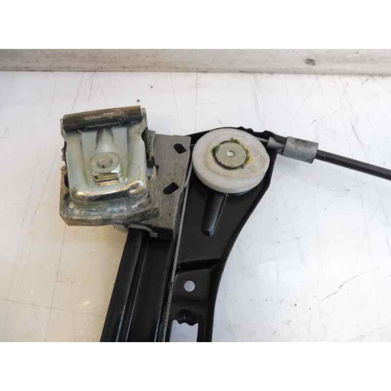 Recambio de elevalunas delantero izquierdo para mercedes-benz clase c (w203) berlina 180 compressor (203.046) referencia OEM IAM