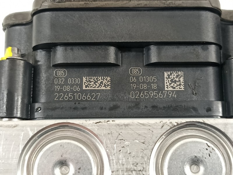 Recambio de abs para renault clio v rja/be2/mt5ta08a5000 referencia OEM IAM 476607421R 970112 0265956794