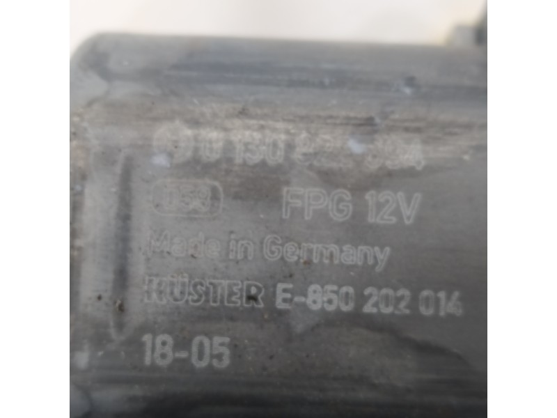 Recambio de elevalunas trasero derecho para seat arona fr referencia OEM IAM 6F0839462A 5Q0959812D 