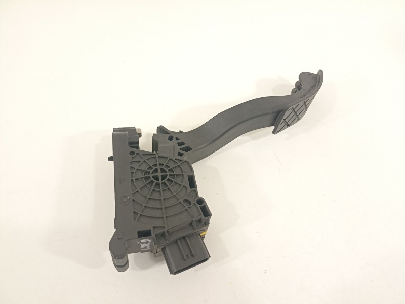 Recambio de potenciometro pedal para seat arona fr referencia OEM IAM 2Q1723503  