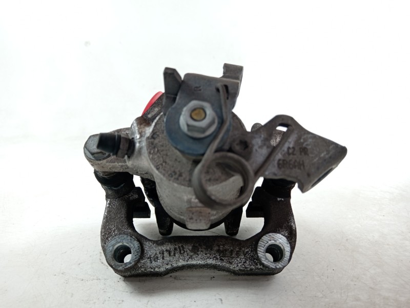 Recambio de pinza freno trasera derecha para audi a1 sportback (8xf) attraction referencia OEM IAM 6R0615424  
